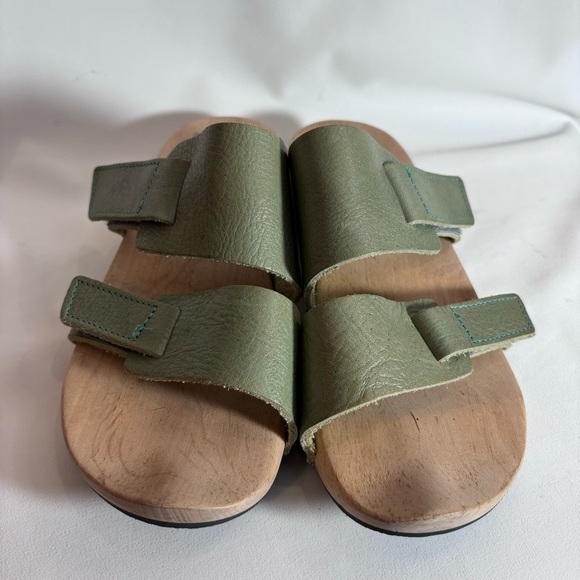 TRIPPEN Sz 36 Clogs Leather Wooden Soles Open Toe Slip On Slides Sandals - Picture 2 of 10